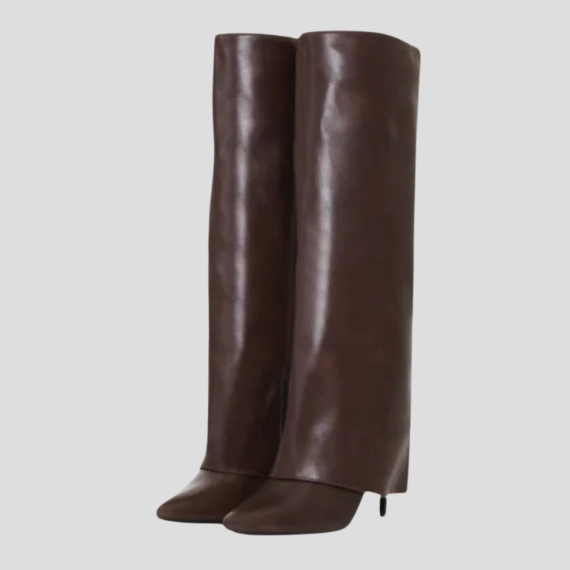 Sculpted knee-high women's boots with pointed toe and slim heel in black and brown