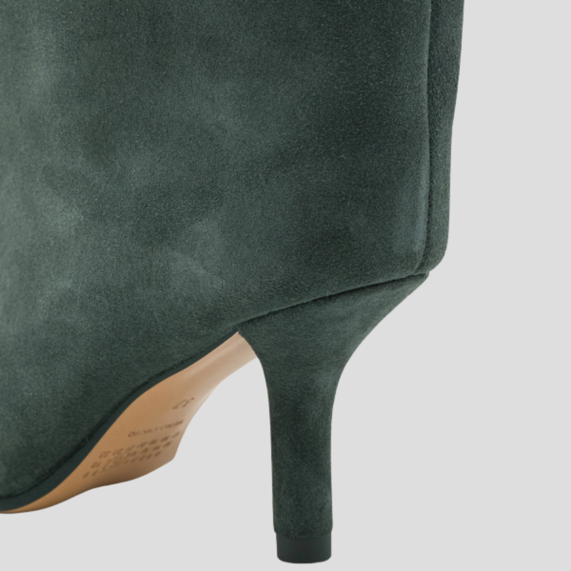 Women's knee-high slim heel boots in beige and olive green