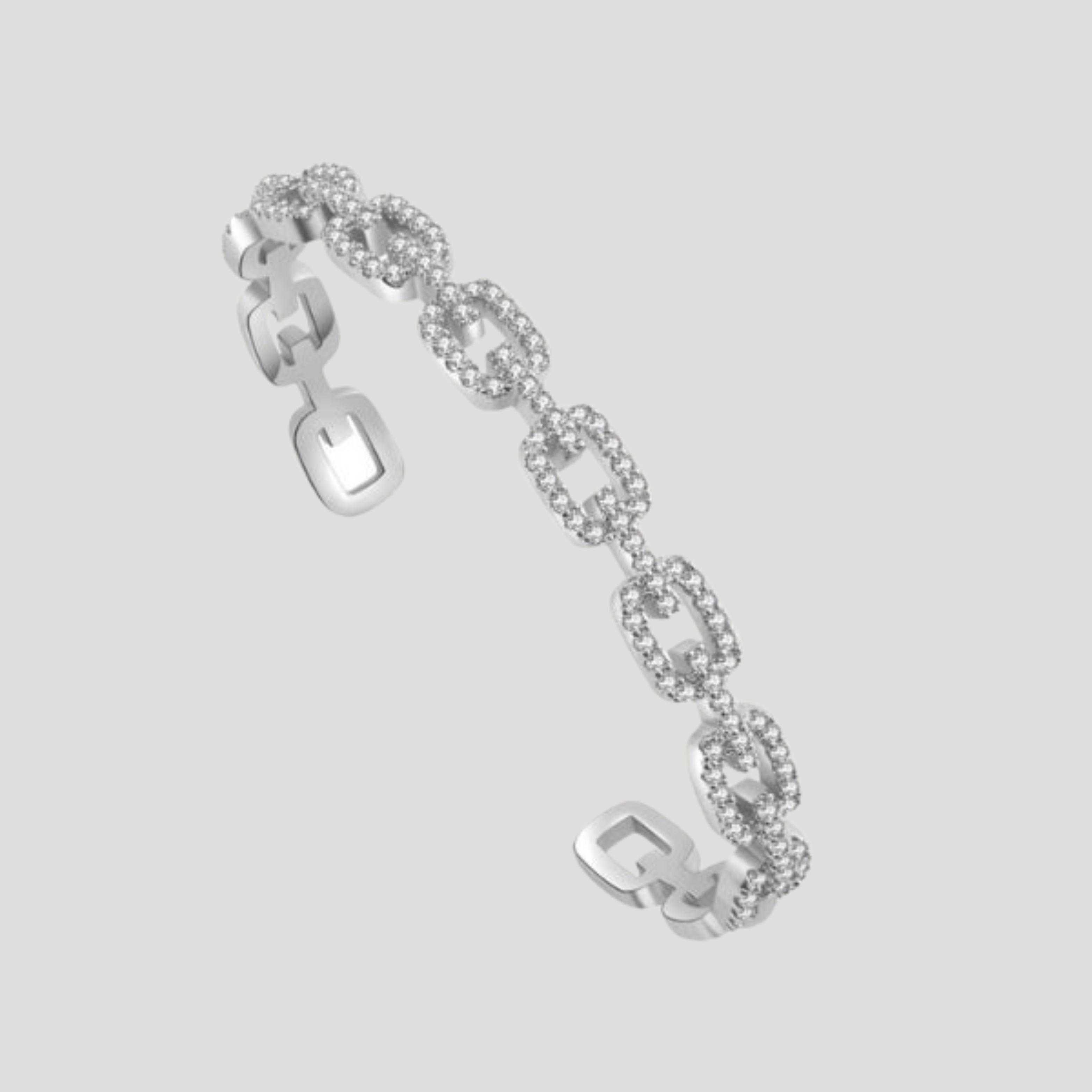 Women's oval link bracelet with pavé sparkle finish in gold and silver tones