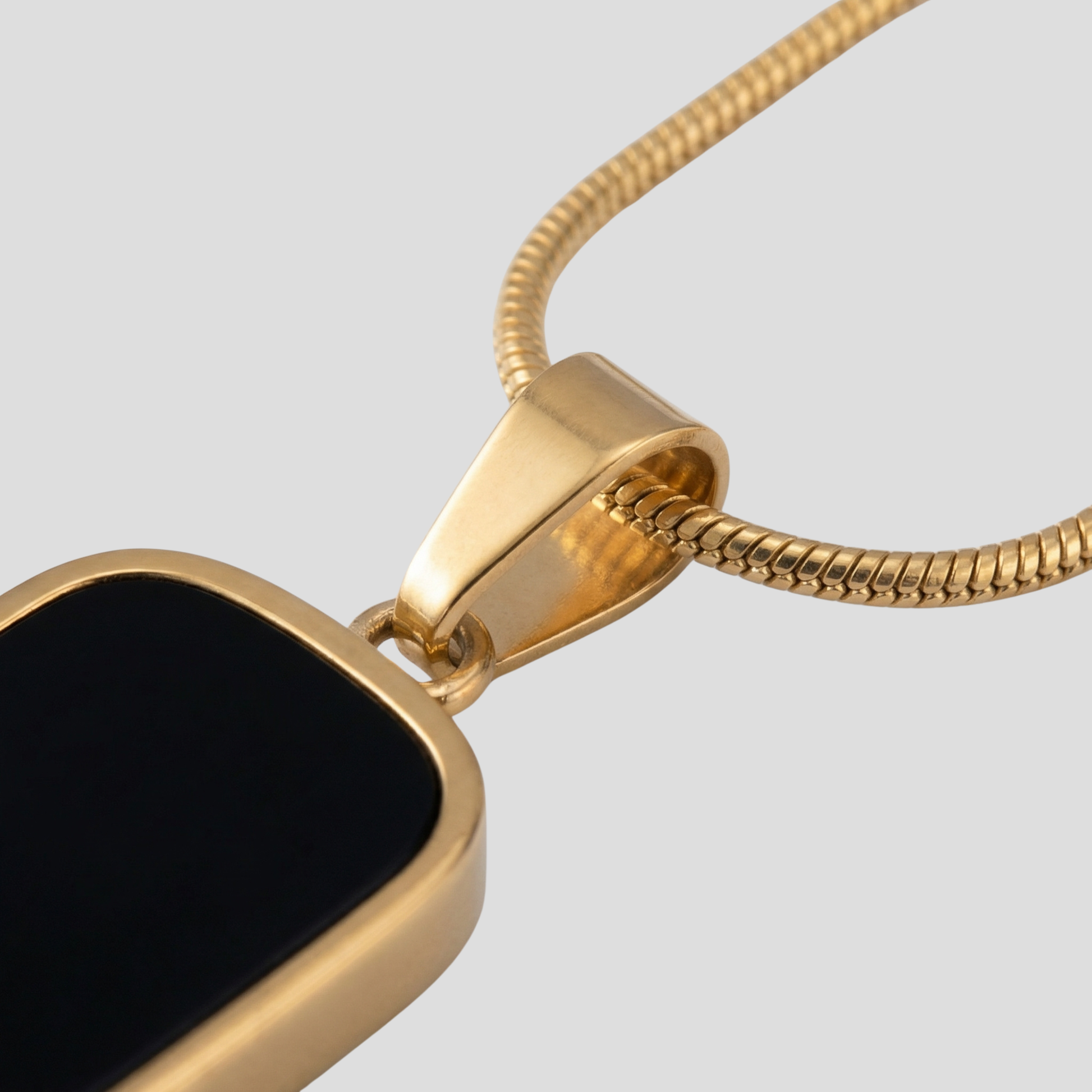 Black rectangular pendant necklace with contrast stone detail for women