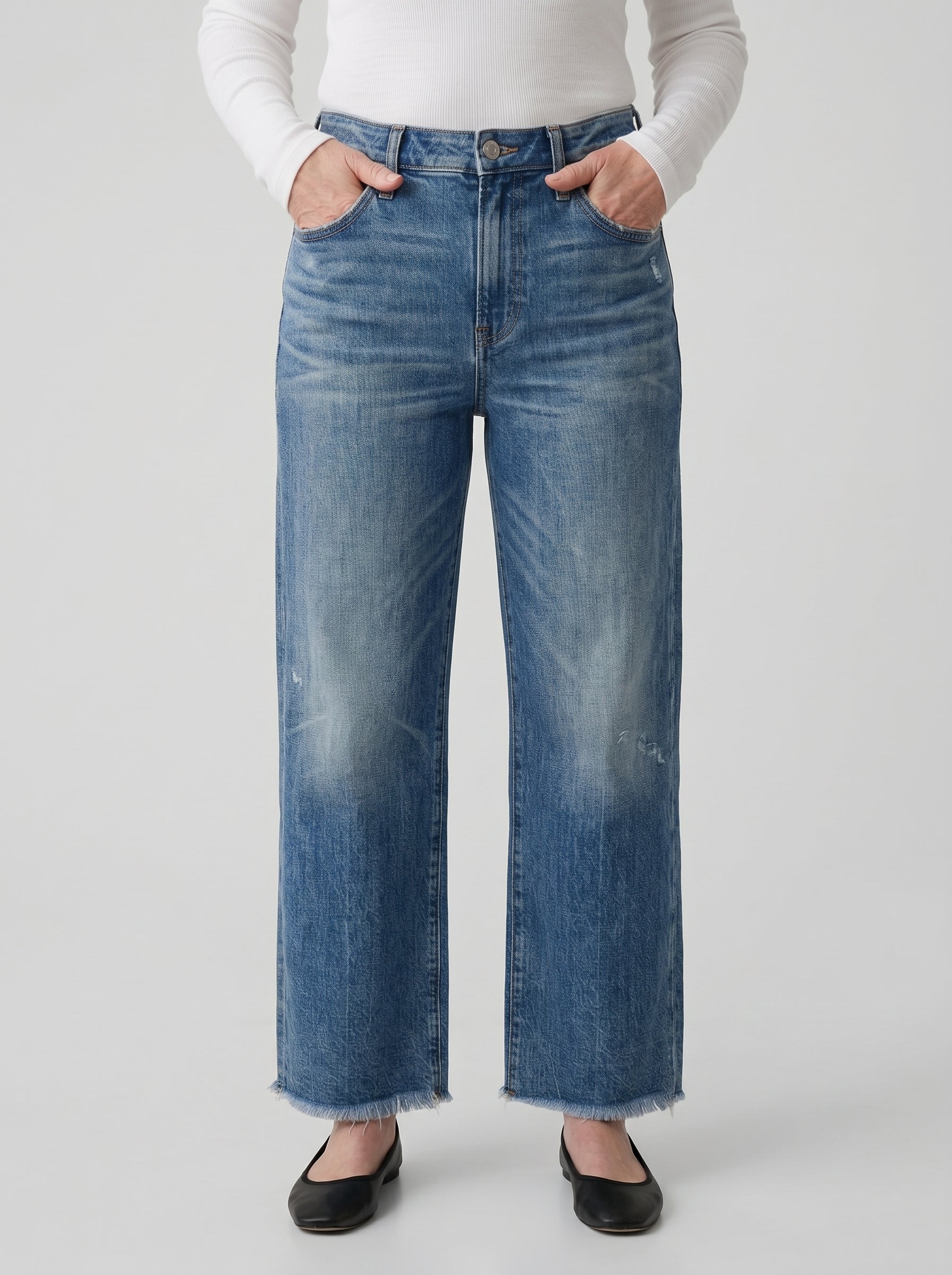 AILÍS | RETRO CROPPED STRAIGHT JEANS